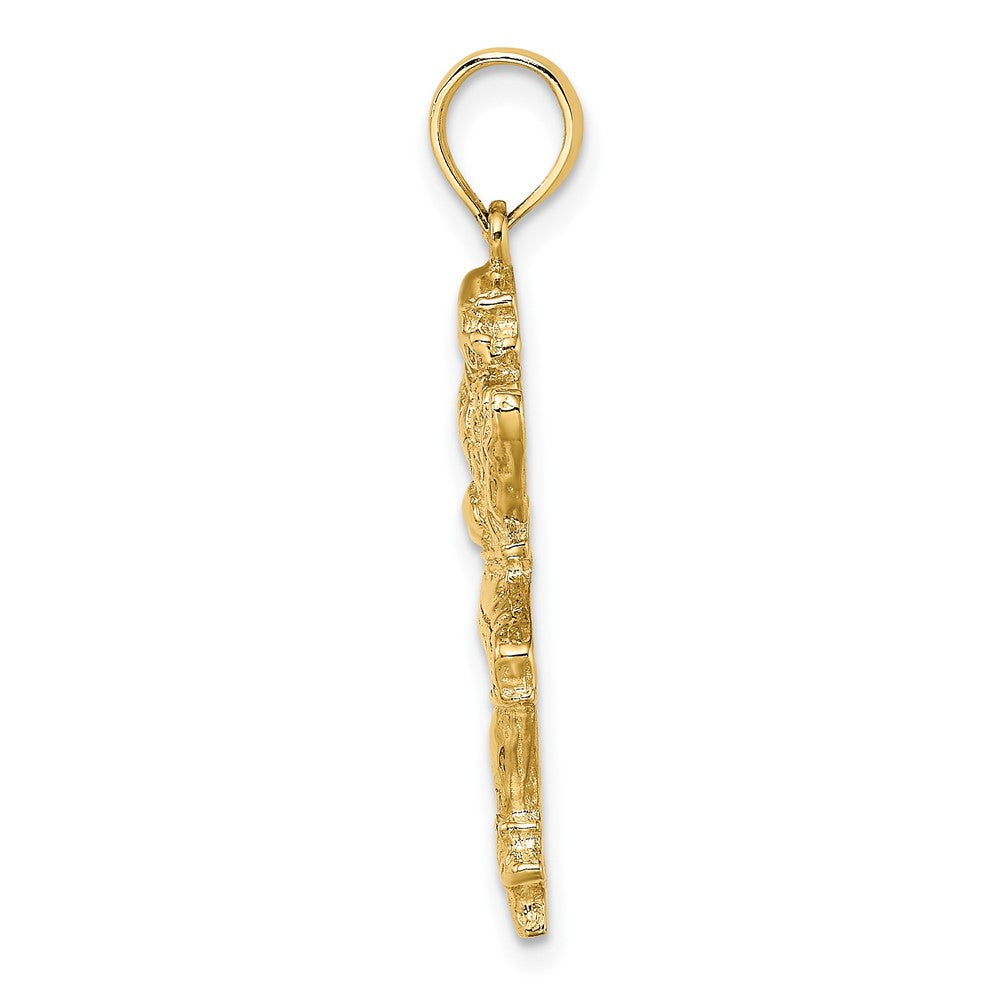 Gold Polished Sports Pendants