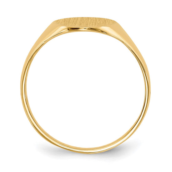 Gold Polished Circle Closed Back Signet Ring — 11x9.5 mm