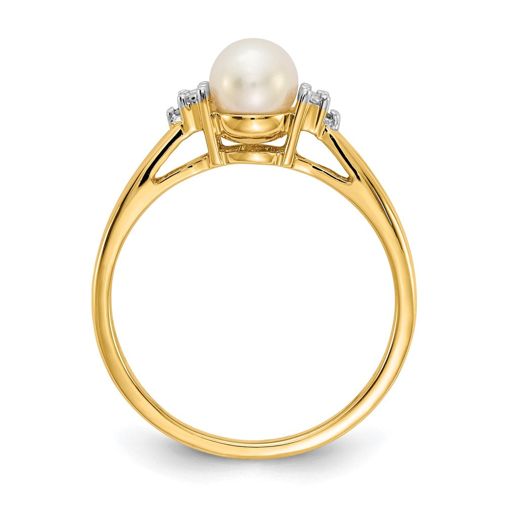 Gold Diamond and Pearl Ring