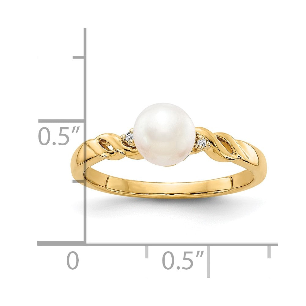 Gold Diamond and Pearl Ring