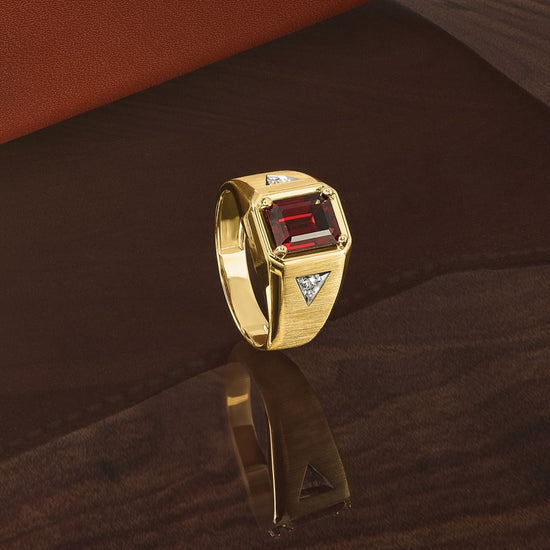 14k Men's Polished and Satin Garnet and 1/15 carat Diamond Complete Ring