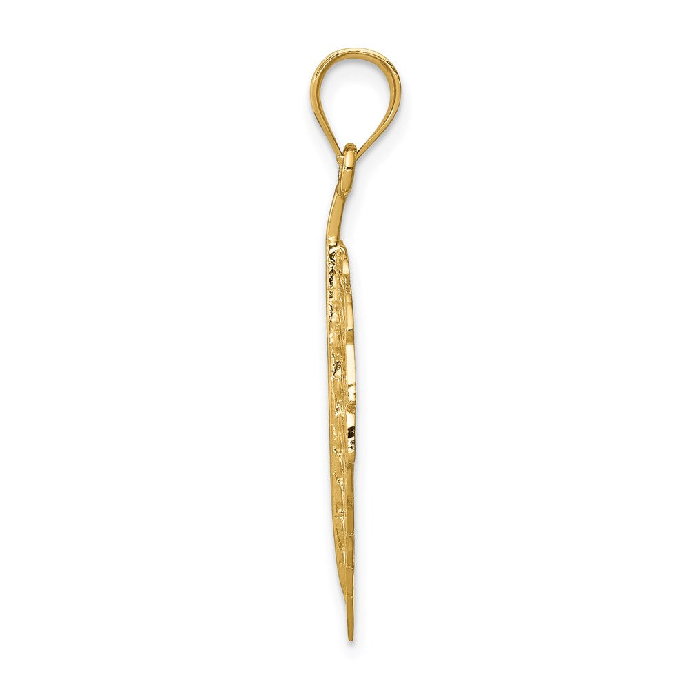 Gold Polished Flower Pendants