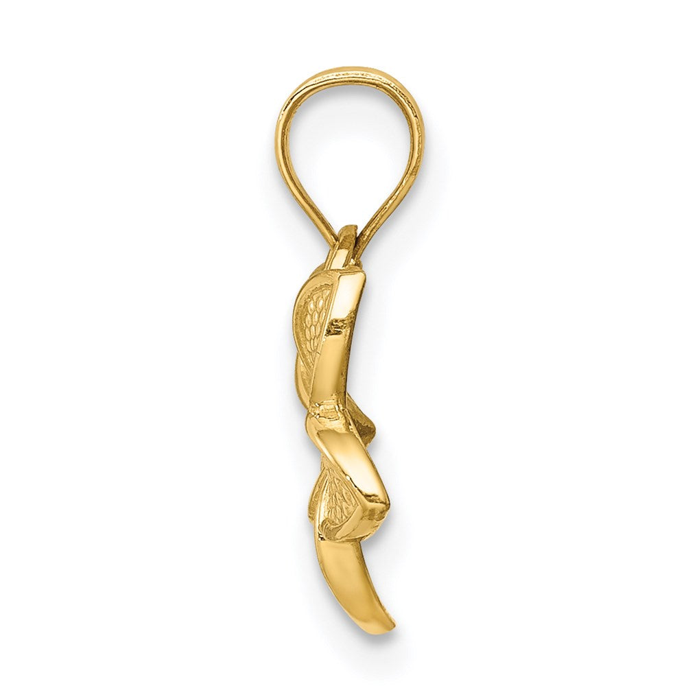 Gold Polished Flower Pendants
