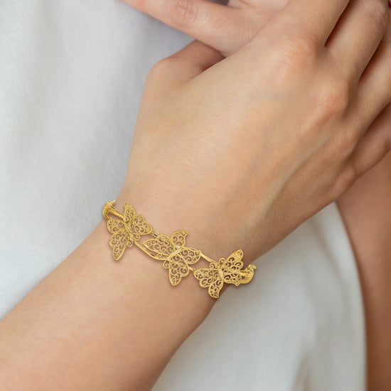 14K Polished Filigree Butterflies Hinged Oval Bangle Bracelet
