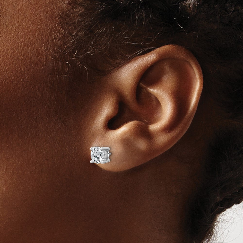 Round LGD 3 & 4 Prong Studs — 6.4 mm