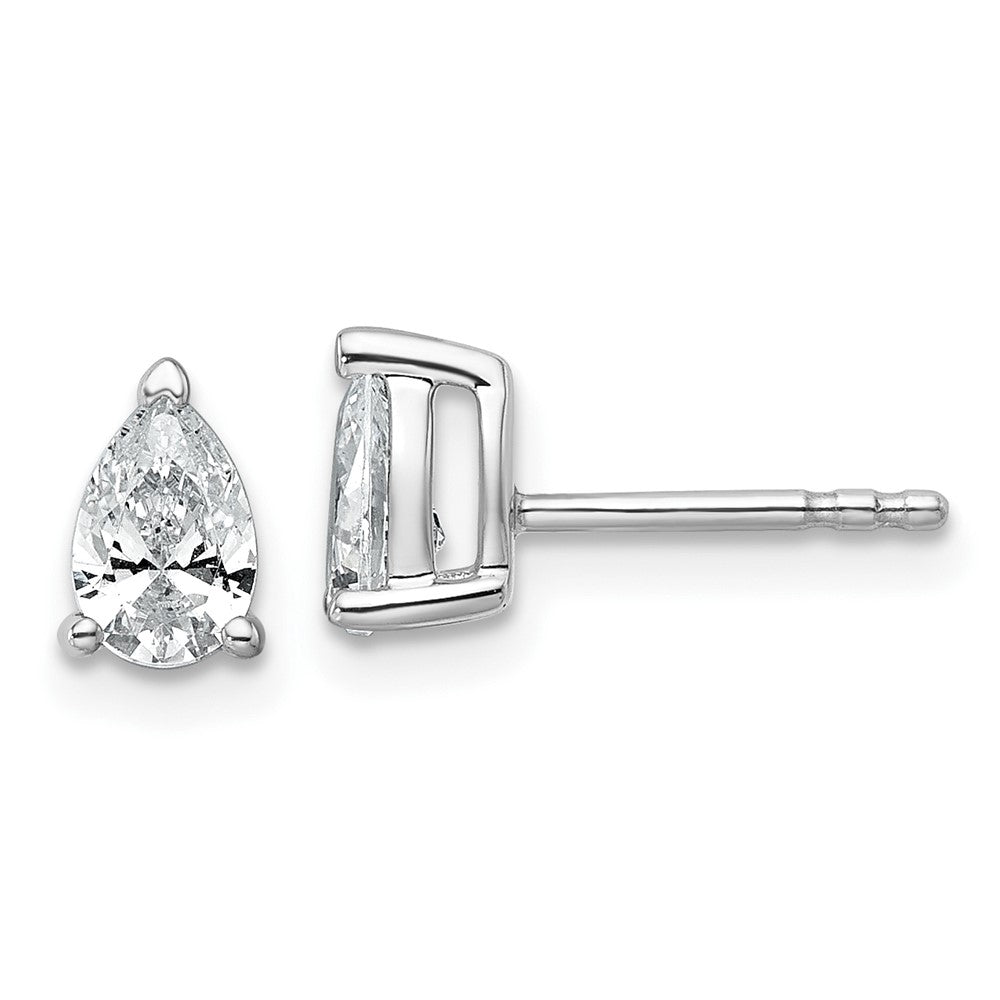 Lab Grown Pear Diamond Studs