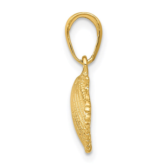 Gold Polished Sea Shell Pendants
