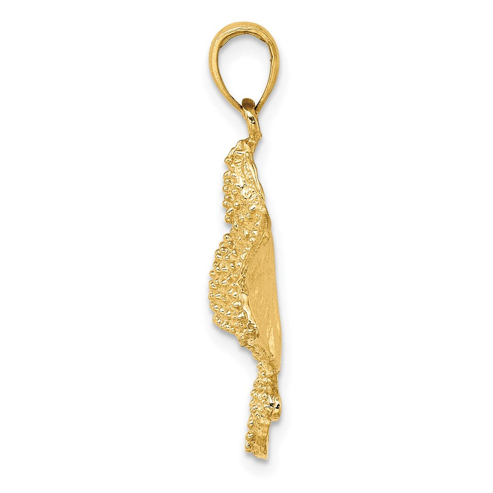 Gold Polished Stingray Pendants