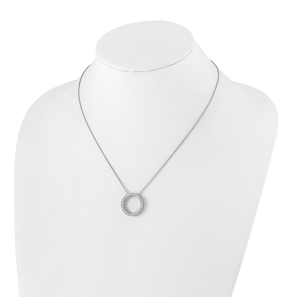 Diamond Circle Pendant Necklaces