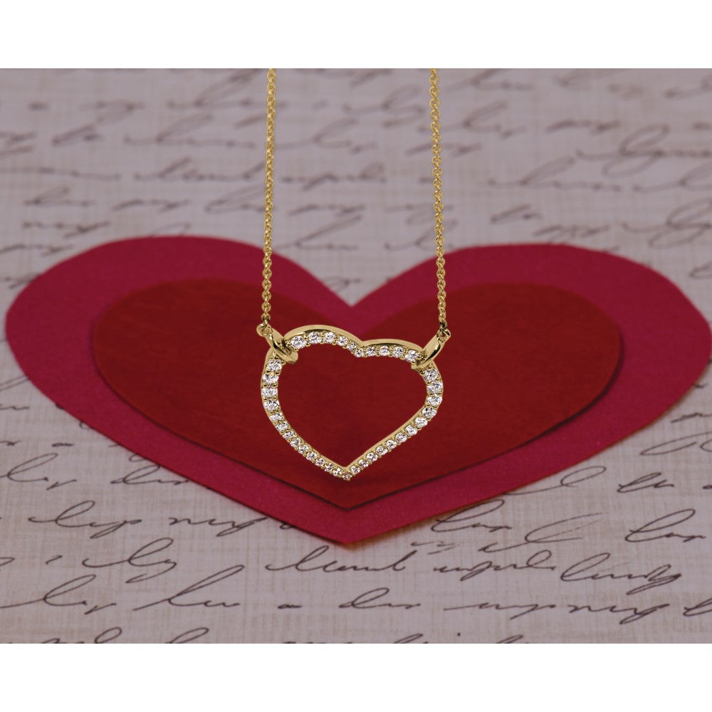 Diamond Heart Pendant Necklaces