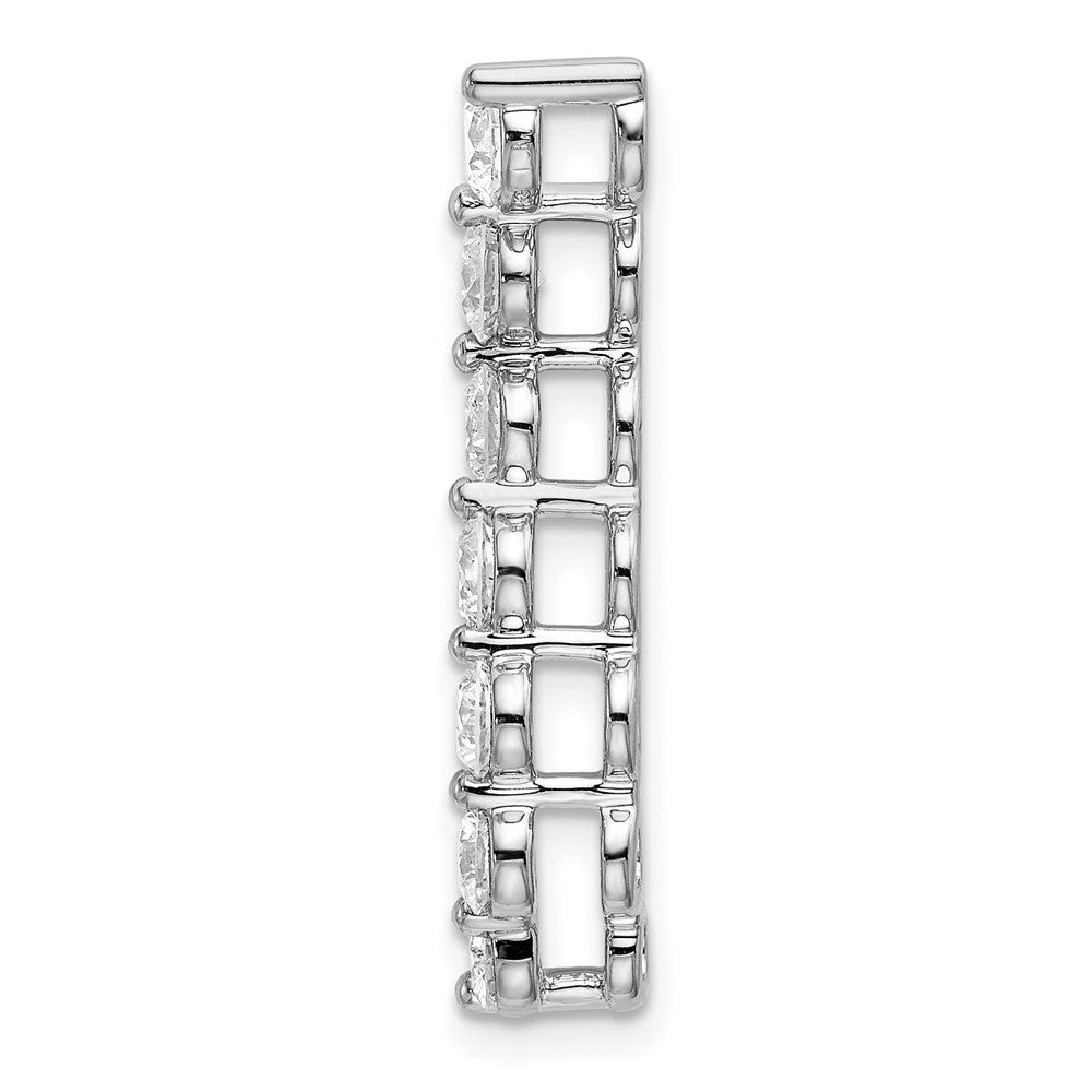 14kw Lab Grown Diamond 7 stone Pendant