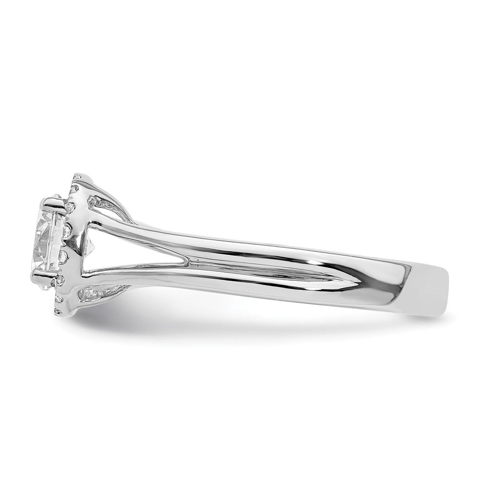 Halo Diamond Semi-mount Engagement Rings