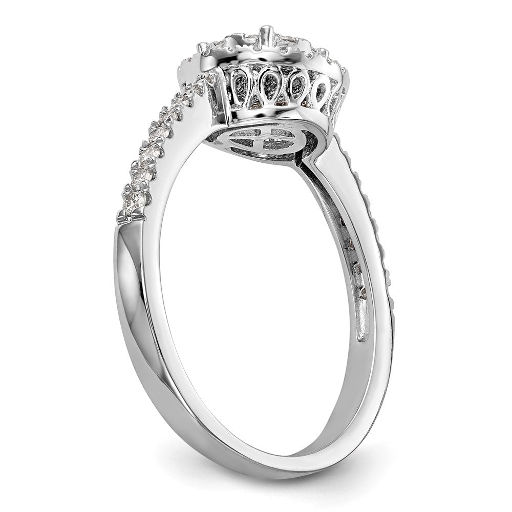 Diamond Cluster Engagement Rings