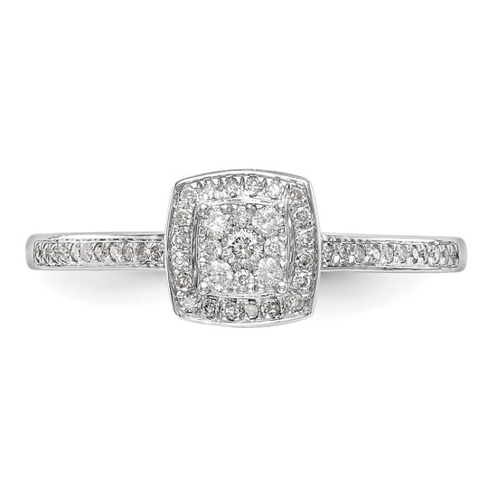 Diamond Cluster Engagement Rings