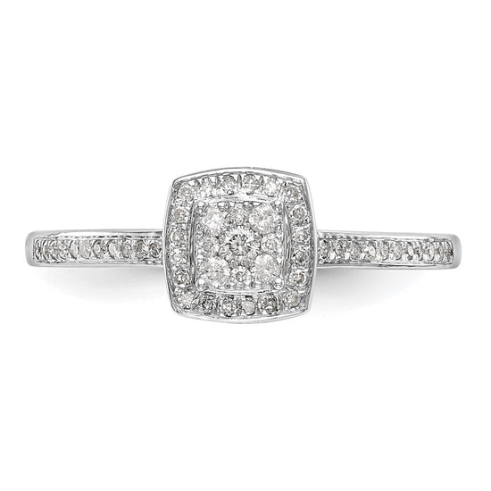 Diamond Cluster Engagement Rings