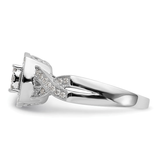 Diamond Cluster Engagement Rings