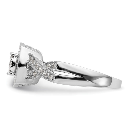 Diamond Cluster Engagement Rings