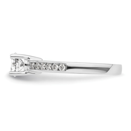 Diamond Semi & Complete Engagement Rings