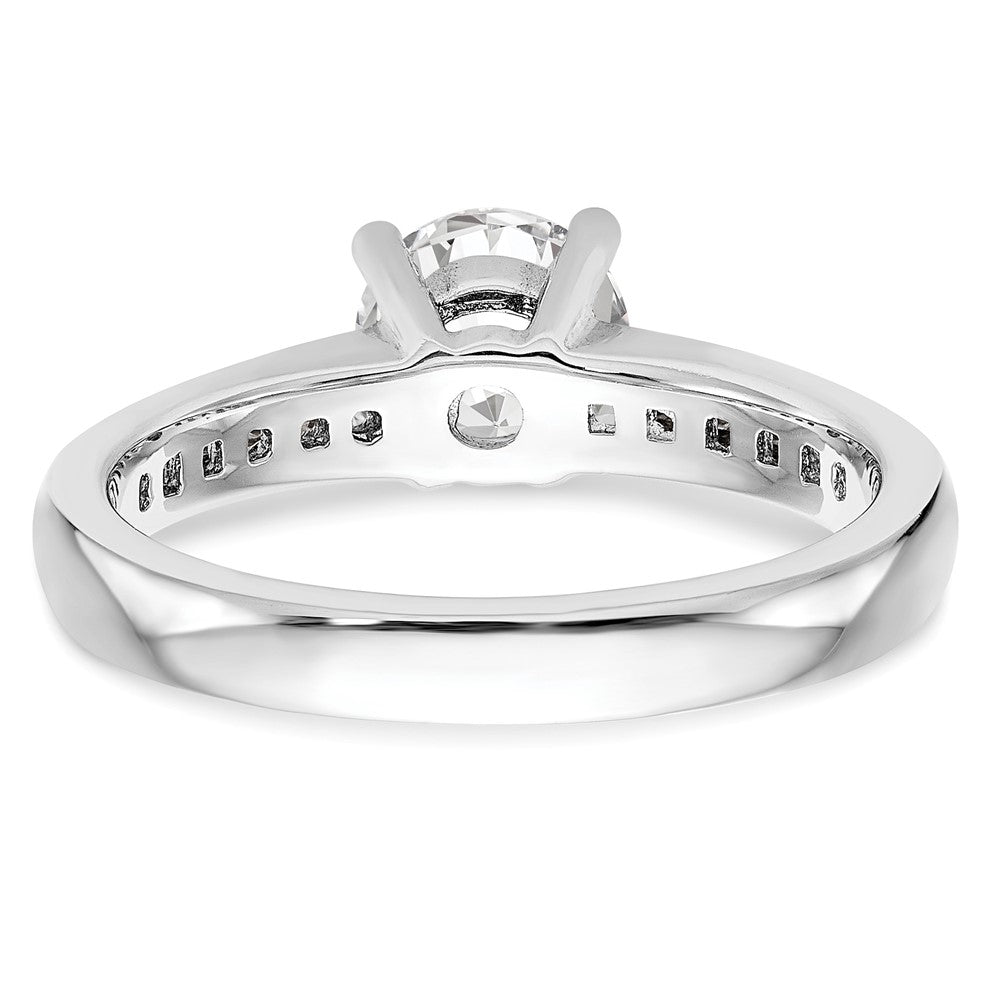 Diamond Semi & Complete Engagement Rings