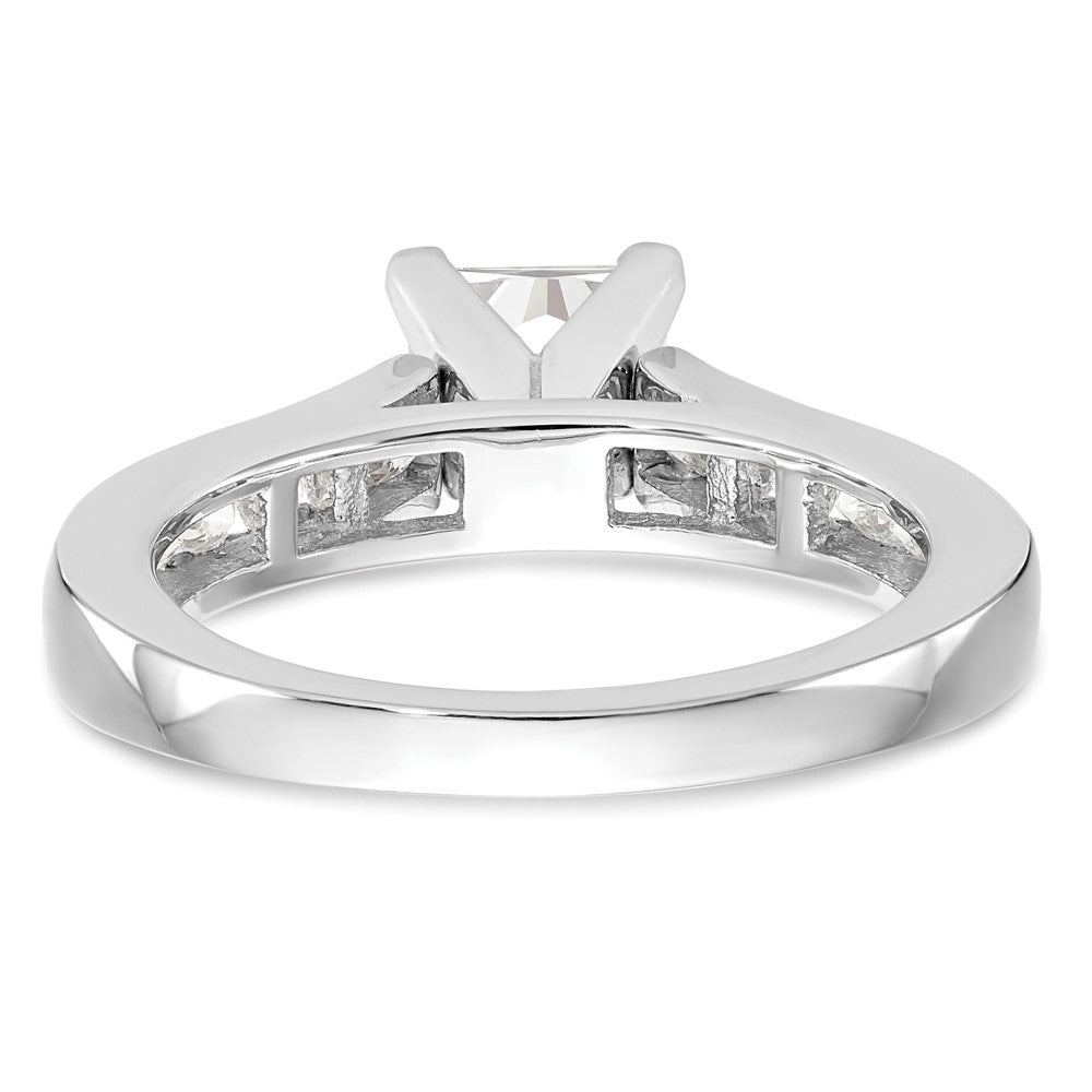 Peg Set Diamond Semi-mount Engagement Rings