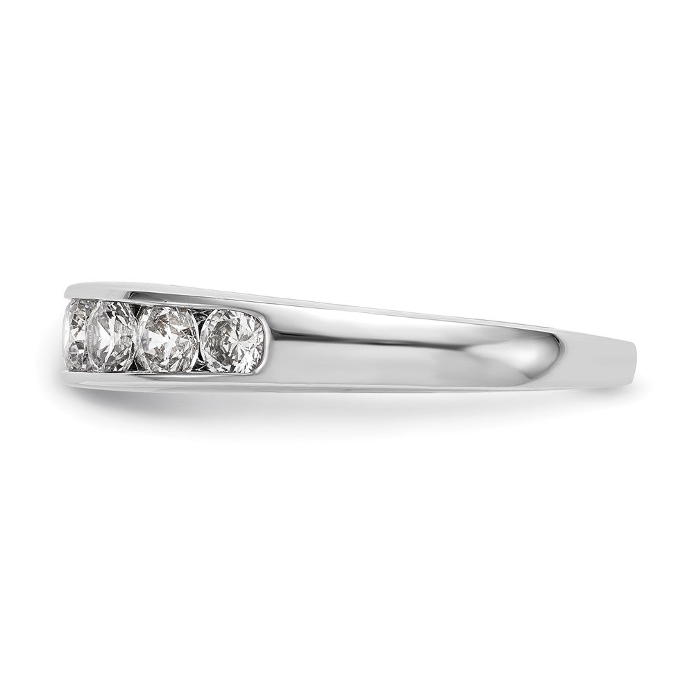 14K White Gold 7-Stone 1 carat Graduated Round Diamond Complete Channel Band