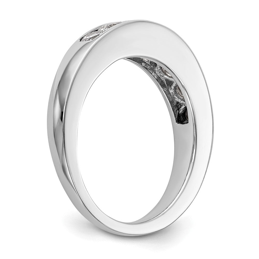 14K White Gold 7-Stone 1 carat Graduated Round Diamond Complete Channel Band