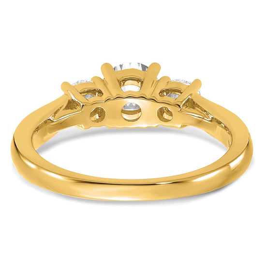3-Stone Engagement Rings