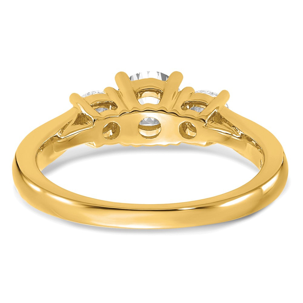 3-Stone Engagement Rings