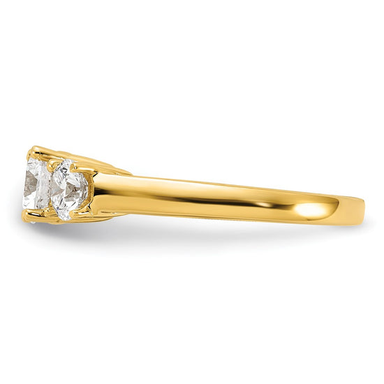 3-Stone Engagement Rings