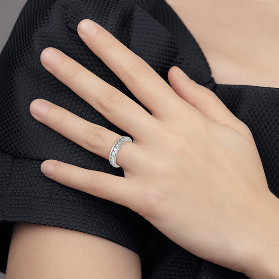 Diamond Channel Bands
