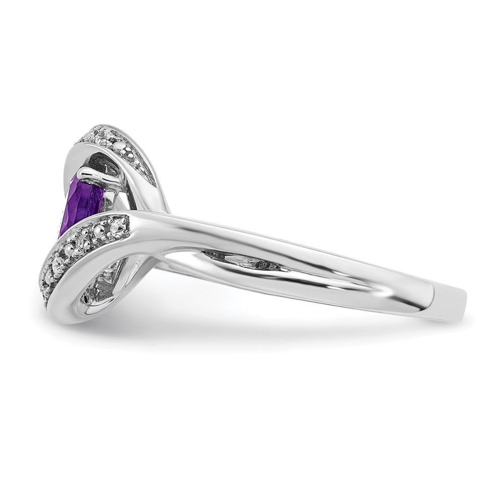 Oval Gemstone & Diamond rings