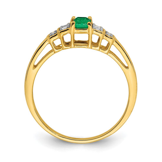 Emerald & Diamond Rings