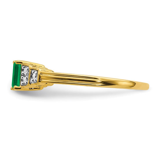 Emerald & Diamond Rings