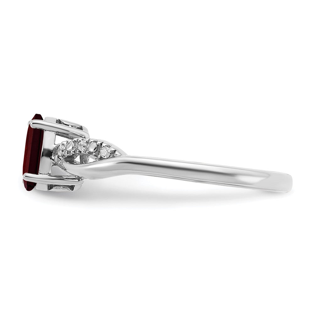 Oval Gemstone &Diamond Rings