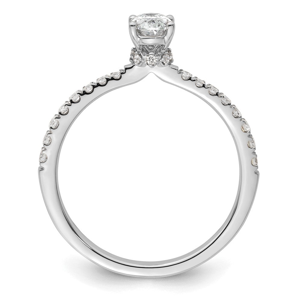 Lab Grown Diamond Oval Engagement Rings