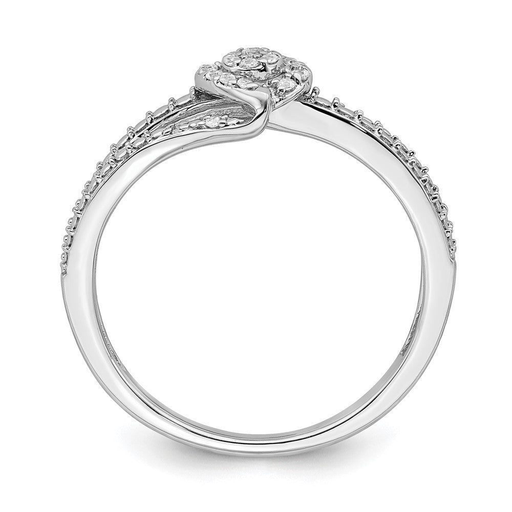 10k White Gold Halo Cluster 1/10 carat Diamond Complete Engagement Ring