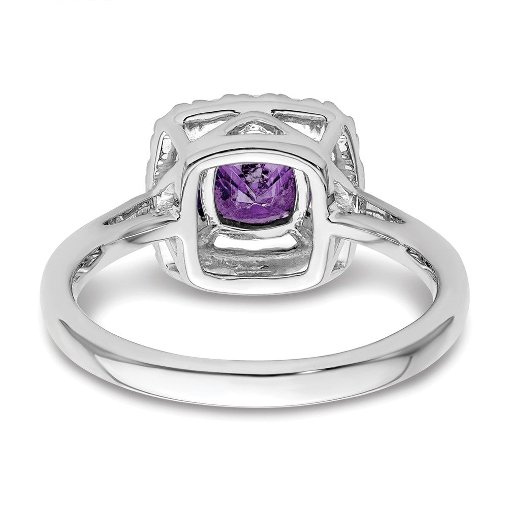 Diamond & Gemstone Halo Rings