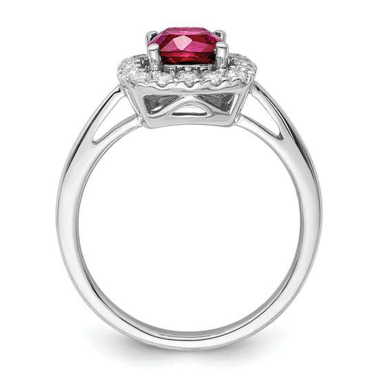 Diamond & Gemstone Halo Rings