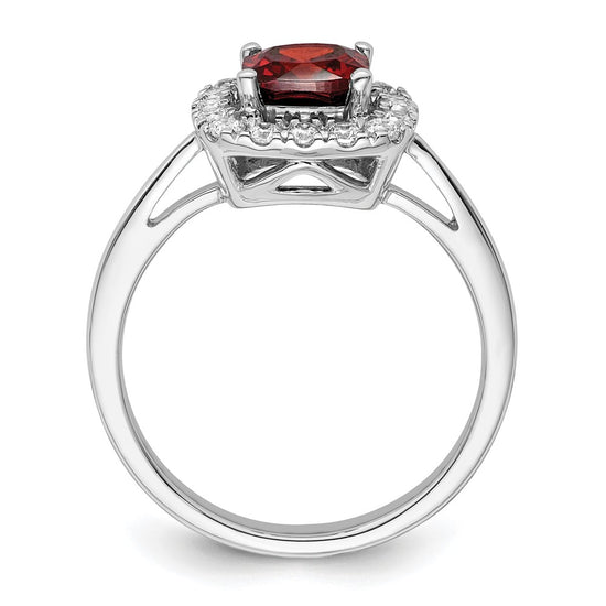 Diamond & Gemstone Halo Rings