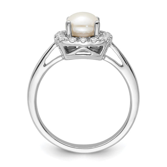 Diamond & Gemstone Halo Rings