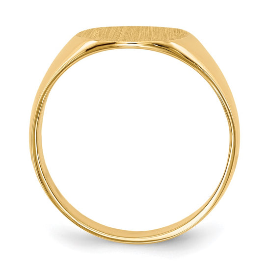 Gold Polished Circle Closed Back Signet Ring — 11.5x10 mm
