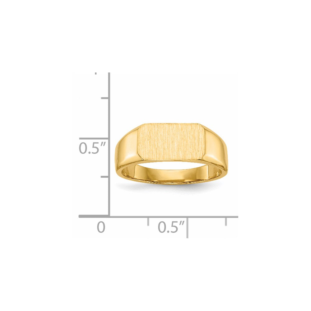 Gold Polished Octagonal Closed Back Signet Ring