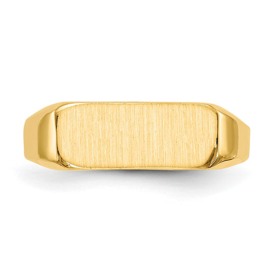 Gold Polished Octagonal Closed Back Signet Ring