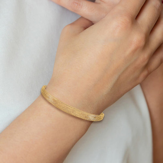 14K Graduated Stretch Mesh 7 inch Bracelet