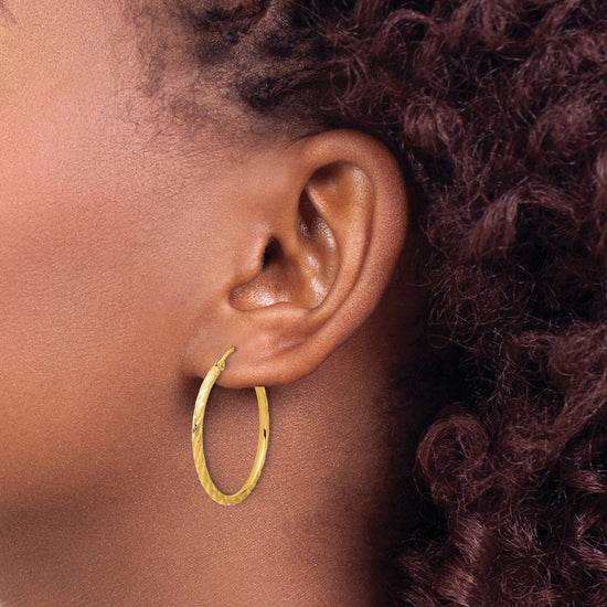 14k 2.00x30mm Polished and Satin Diamond-cut Twist Tube Hoop Earrings
