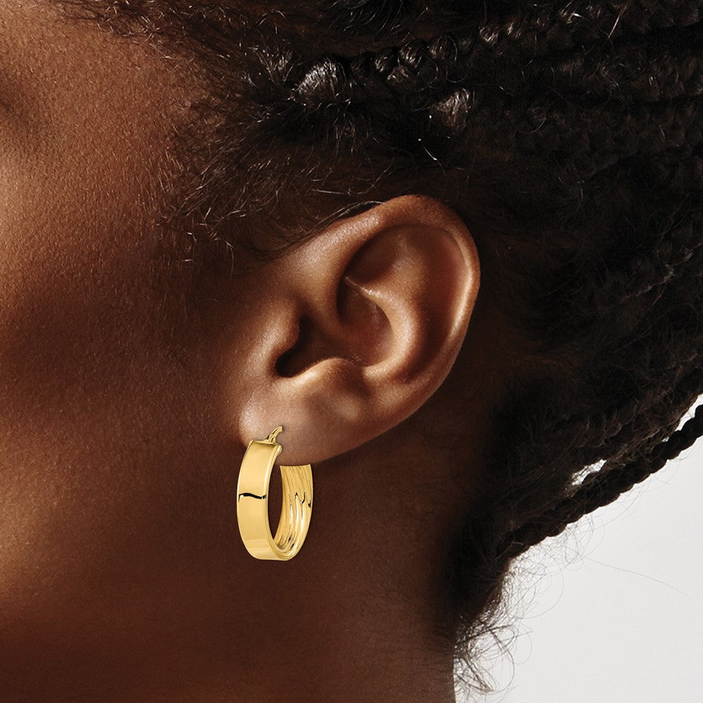 14K 5.5x22mm Polished and Textured Inside Tube Hoop Earrings