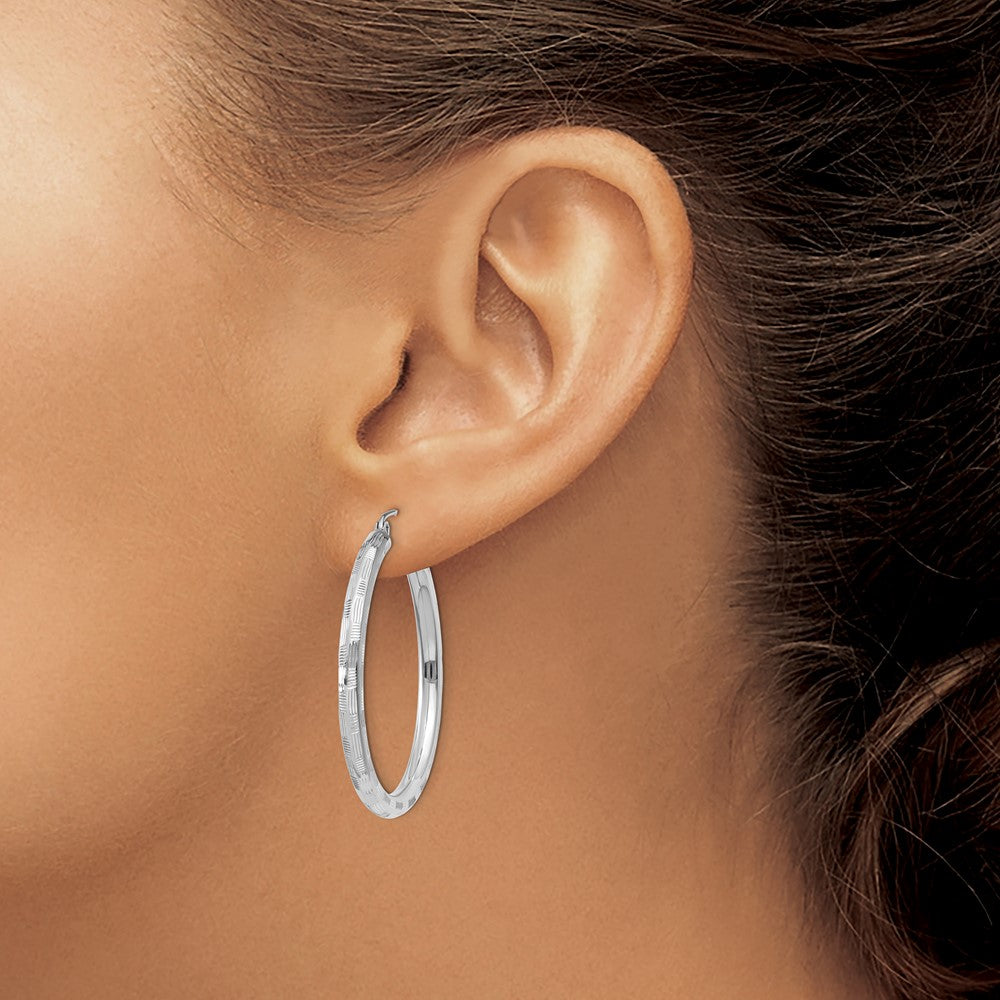 2.5mm Gold Satin Polished Twisted Tube Hoop Earrings