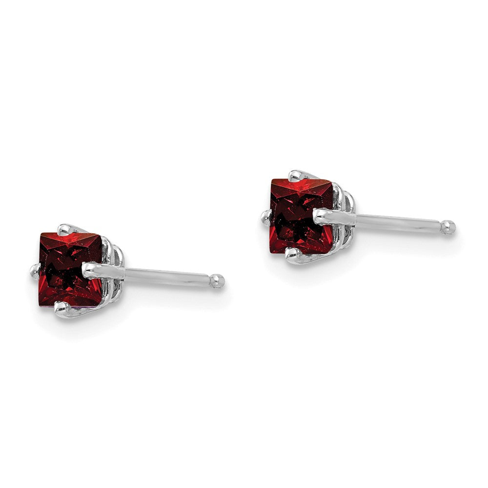 14k White Gold 4mm Princess-cut Garnet Post Earrings