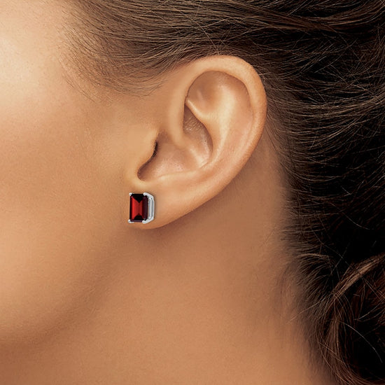 14k White Gold 8x6mm Emerald-cut Garnet Post Earrings
