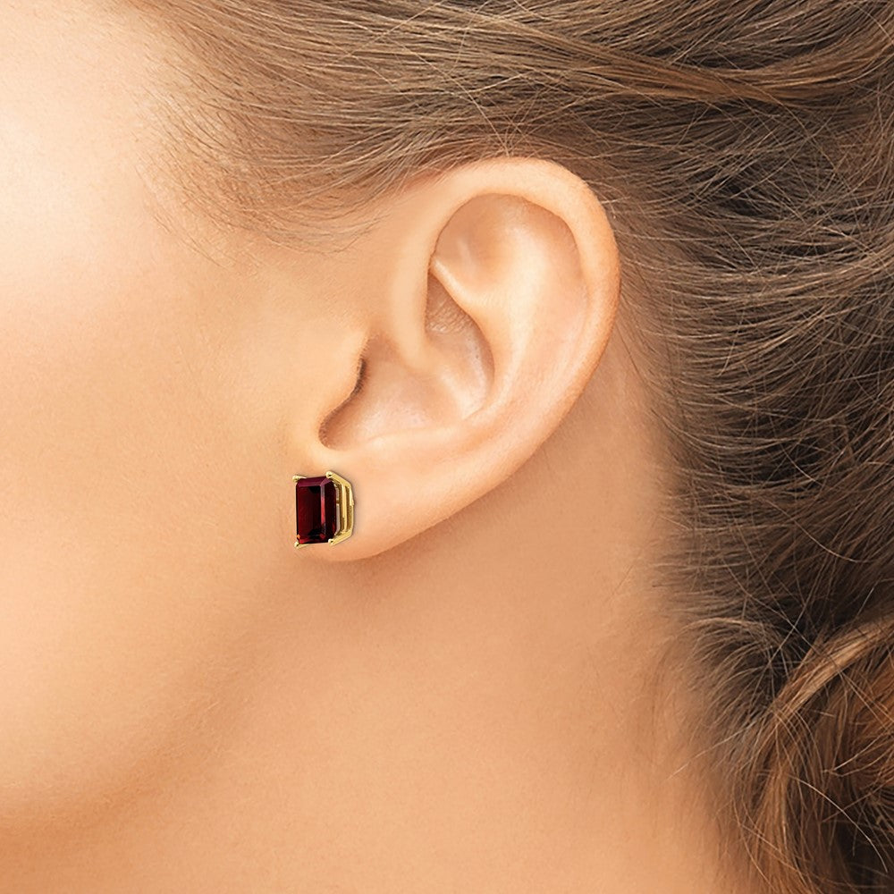 14k 9x7mm Emerald-cut Garnet Post Earrings